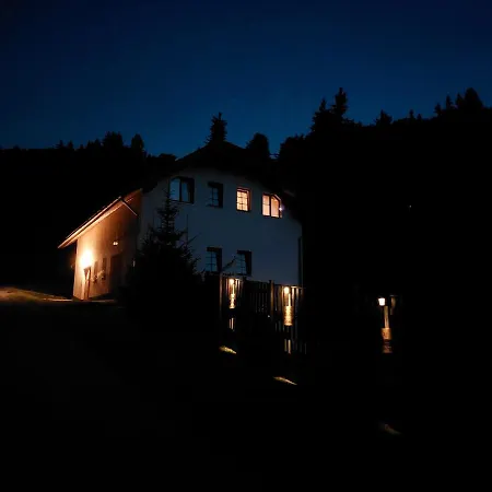 Apartment Kmetija Dolski - In Peaceful Nature, Hiking And Biking